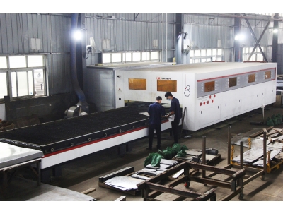 6020l镭射切割机